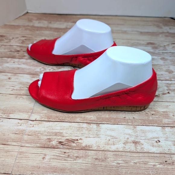 Aerosoles Tidbit Leather Red Open / Peep Toe Flat Dress Slipper Sandal Shoes 6.5 - Picture 2 of 15